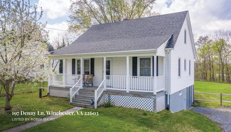 Bungalow, or Cape Cod? What's the Difference?! - McEnearney Associates Cape Cod With Front Porch, Cape Cod Plans, Cape Cod Renovation, Cape Cod Architecture, Cape Cod House Exterior, Wall Removal, Split Foyer, Cape Cod Style, Bungalow Homes