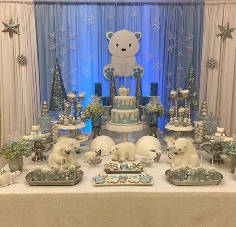 Winter Wonderland Baby Shower Boy, January Baby Shower, Cloud Baby Shower Theme, Polar Bear Baby Shower, Babby Shower, Winter Baby Shower Themes, Boy Baby Shower Centerpieces, Bear Baby Shower Theme, Onederland Birthday Party