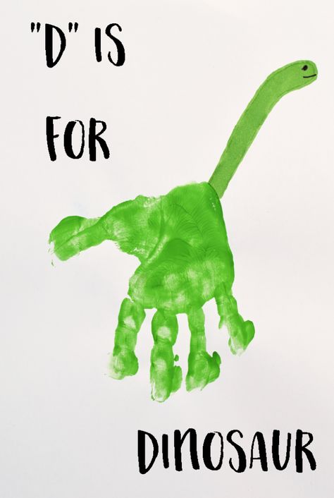 This handprint dinosaur is simple but fun and is certain to bring a smile to every dinosaur loving child. Follow this link to find out more about creating this dinosaur art.   #diy #kidscraft #crafts Dinosaur Craft For Toddlers, Dinosaur Handprint Art, Dinosaur Crafts Preschool, Letter D Crafts, Preschool Letter Crafts, Craft For Toddlers, Abc Crafts, Toddler Arts And Crafts, Dinosaur Activities