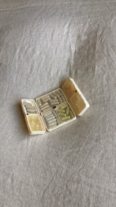 Neutral, pill organizer, supplement, wellness, organization, health, healthy lifestyle, routine, natural remedies, travel, amazon finds, aesthetic pins, that girl Medicine Travel Organization, Pill Box Organizer Aesthetic, Pill Organizer Aesthetic, Cute Pill Organizer, Period Organization Storage, Supplement Organization, Pill Organization, Wellness Organization, Pill Organizer Ideas