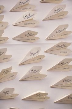 Paper Plane Name Card Idea #diy #diypaper #paper Aviation Wedding, Wedding Table Names, Travel Theme Wedding, Paper Airplanes, Wedding Table Decorations, Wedding Places, Wedding Item, Wedding Place Cards, Travel Themes