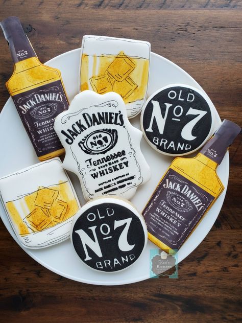 Jack Daniels Cookies Decorated, Jack Daniels Cookies, Jack Daniels Themed Party, 49 Birthday Party Ideas For Men, Jack Daniels Themed Birthday Party, Jack Daniels Birthday Theme, Whiskey Cookies, Jack Daniels Party, Bourbon Party