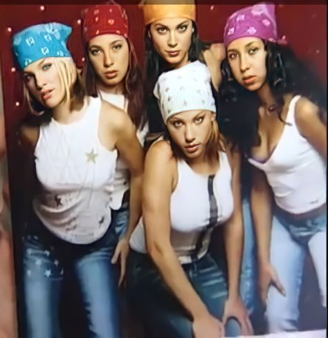 90s Bandana, Bandana Girl, Y2k Party, Birthday Inspo, Bandanas, Coca Cola, Girl Group, Halloween, Birthday