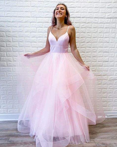 All The Rage on Instagram: “Pink 💖 or BLUE?! 💎 Just like Sleeping Beauty’s fairy godmothers, we can’t decide 😱😍🥰 Logical conclusion: We need all the dresses 🦋💞✅ We…” Light Pink Prom Dresses, Light Pink Prom, Light Pink Prom Dress, Simple Prom Dress Long, Ruffle Prom Dress, Prom Dresses Long Pink, 2024 Prom, Simple Prom Dress, Custom Prom Dress