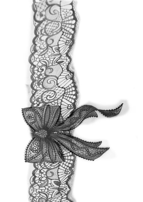 Lace Bow Tattoo Designs, Garter Belt Tattoo, Lace Garter Tattoos, Anklet Tattoos For Women, Lace Bow Tattoos, Corset Tattoo, Thigh Band Tattoo, Thigh Garter Tattoo, Lion Stencil