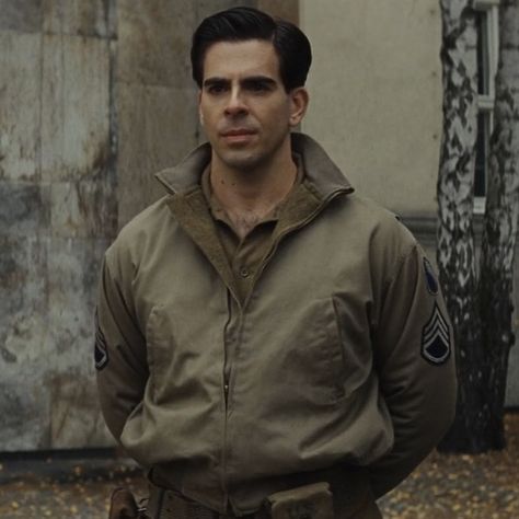 Donny Donowitz, Eli Roth, Inglorious Basterds, Inglourious Basterds, Guy Ritchie, Chefs Kiss, Alternate History, American Soldiers, Movies Showing