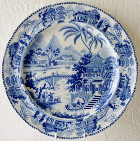 Antique English Georgian Blue and White Transfer "Bridge and Pagoda" Pattern Pearlware Plate ~ Thomas and John Carey Blue And White China Pattern, Blue Willow Dishes, Blue And White Dinnerware, Cobalt Blue Vase, Miniature Pottery, English Pottery, Blue Transferware, Blue White Decor, Willow Pattern