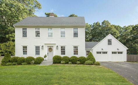 Farmhouse Colonial, For Rent By Owner, Westhampton Beach, Colonial Exterior, Shelter Island, Sag Harbor, Colonial House, Home For Sale, House Painting