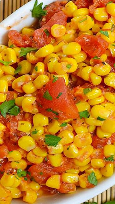 Corn and Tomatoes Corn With Tomatoes, Corn And Tomato, Tomatoes And Corn, Corn And Tomatoes Side Dish, Corn And Tomato Salad, Easy Low Sodium Recipes, Tomato Side Dishes, Boiled Corn, Canned Potatoes