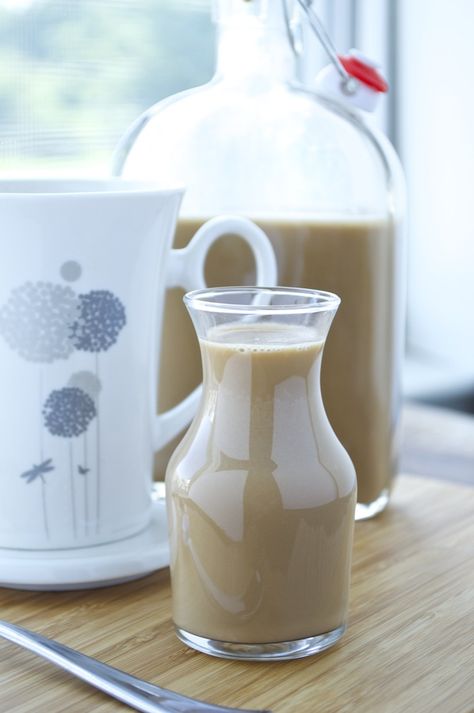 Dairy Free Creamer Vegan Coffee Creamer, Homemade Coffee Creamer Recipe, Diy Coffee Creamer, Dairy Free Coffee Creamer, Dairy Free Creamer, French Vanilla Creamer, Vanilla Coffee Creamer, Dairy Free Coffee, Homemade Coffee Creamer