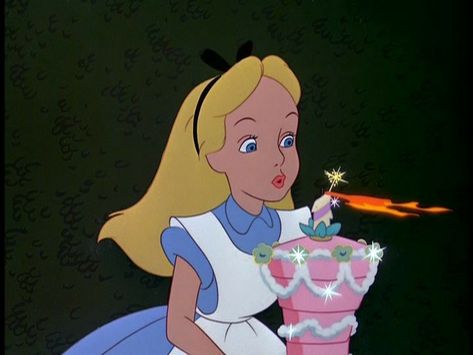 Alice In Wonderland 1951, Birthday Icon, Disney Icons, Disney Addict, Old Disney, Disney Aesthetic, Disney Alice, Adventures In Wonderland, Cartoon Icons