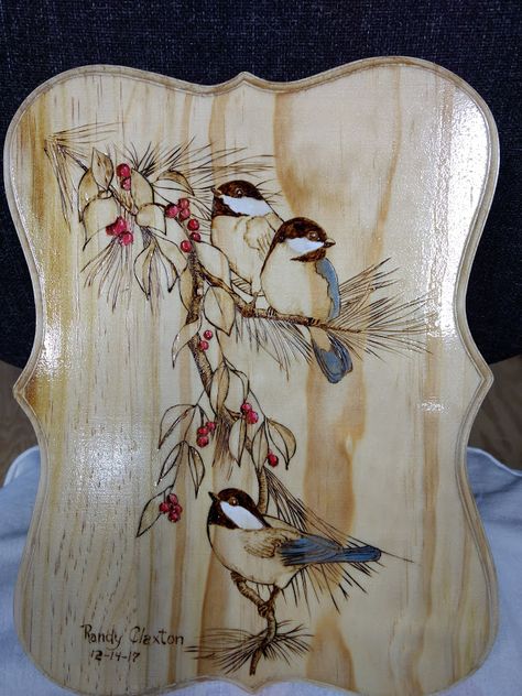 Wood Burning Birds, Pyrography Techniques, Cardinal Birds Art, Wood Log Crafts, Wood Burn Spoons, Wood Burning Techniques, Wood Burn Designs, Tree Drawings Pencil, Wood Slice Art