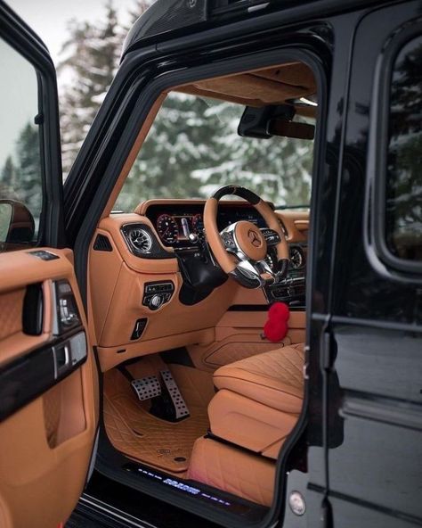 G63 Amg Interior, Mercedes G Wagon Interior, G Wagon Interior, G Wagon Amg, Black G Wagon, Benz Suv, Mercedes Interior, Amg G63, Jet Privé