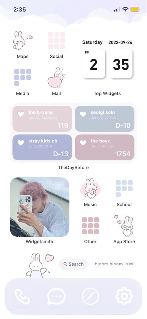 iphone home screen idea Pink And Purple Phone Theme, Cute Phone Themes Purple, Blue And Pink Phone Theme, Pink And Blue Homescreen, Purple Layout Iphone, Ios16 Homescreen Ideas Kpop, Phone Themes Purple, Purple Ios 16 Wallpaper, Purple Homescreen Ideas