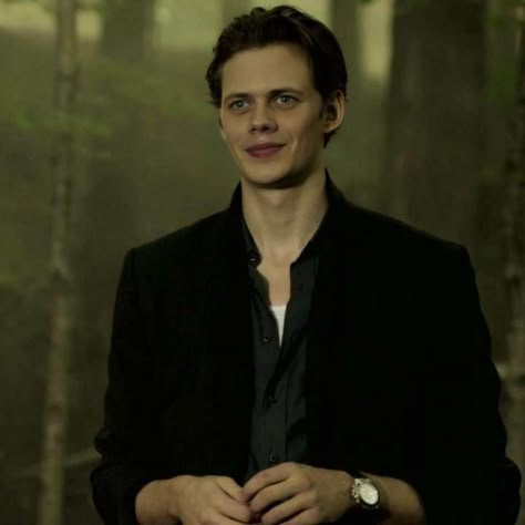 Roman Godfrey Aesthetic, Bill Skarsgard Hemlock Grove, Killer Boy, Roman Godfrey, Hemlock Grove, Billy Boy, Bill Skarsgard, The Perfect Guy, Hot Actors