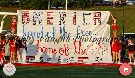 Usa Football Banners Run Through, Run Through Signs, Athletic Posters, Football Banners, Banners Ideas, Football Run, Cheer Signs, Football Banner, Football Signs