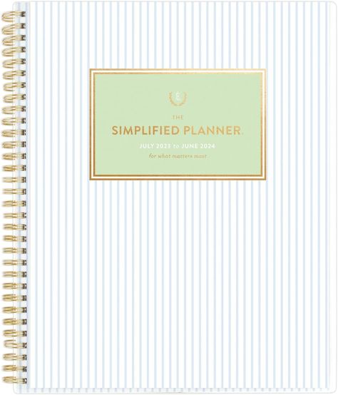 ACADEMIC PLANNING – Track tasks and priorities and live your best organized life with this Simplified Planner. Covers a 12 month date range from July 2023 - June 2024. CAROLINA STRIPE DESIGN – The Carolina Stripe design features a soft white and light blue striped pattern. Keep the cover design or personalize it by slipping a photo or agenda into the clear front sleeve. School supplies, teacher supplies, teachers, moms, college students, OTC. Bucket List Holidays, Simplified Planner, Emily Ley, Planner Books, Ink Bleed, Simple Planner, Notes Page, Planner Covers, Weekly Monthly Planner