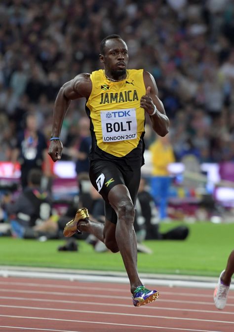 Usain Bolt running 2017 World Championships. Usain Bolt Running, Justin Gatlin, Track And Field Sports, Usain Bolt, Michael Phelps, Health And Fitness Articles, Fitness Articles, Human Poses Reference, Latest News Today