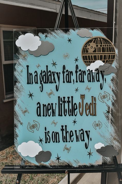 Star Wars Gender Reveal Cake, Starwars Nursery Themes, Baby Jedi Baby Shower Ideas, Princess Leia Baby Shower Ideas, Star Wars Themed Gender Reveal, Gender Reveal Ideas Star Wars, Starwars Baby Shower Ideas, Star Wars Baby Shower Games, Star Wars Themed Baby Shower Ideas