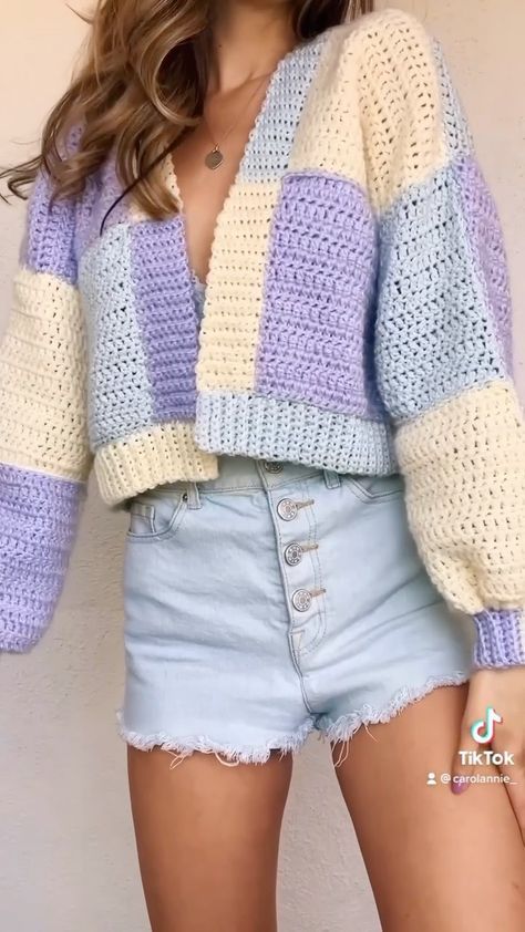 Diy Crochet Sweater, Crochet Cardigan Tutorial, Crochet Sweater Design, Crochet Cardigan Free, Gilet Crochet, Crochet Sweater Pattern Free, Vest Outfit, Crochet Vest Pattern, Mode Crochet