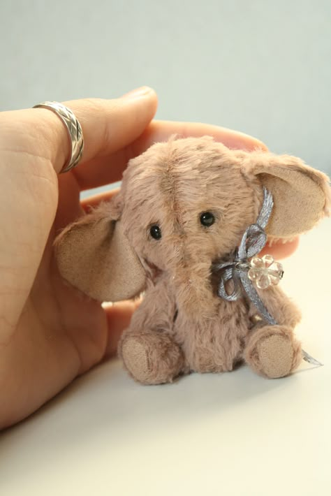 Elephant Plushies, Stuffie Pattern, Cute Teddies, Elephant Soft Toy, Steampunk Dolls, Stuffed Elephant, Elephant Stuffed Animal, Teddy Bear Doll, Teddy Bear Toys