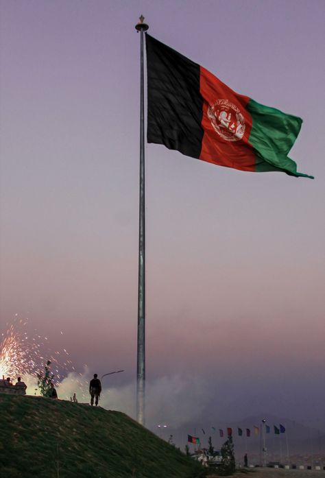 Afghanistan Wallpaper, Afghanistan Aesthetic, Flag Afghanistan, Noah Core, Afghanistan Cricket, Afghan Flag, Afghanistan Photography, Afghanistan Culture, Afghanistan Flag