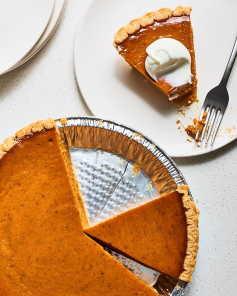 Easy Pumpkin Pie Recipe (Just 5 Ingredients) | Kitchn Fall Pies Recipes, Diy Cakes, Pumpkin Pie Recipe Easy, Fall Pies, Thanksgiving 2022, Thanksgiving 2023, Kinds Of Pie, Easy Pumpkin Pie, Pumpkin Pie Recipe