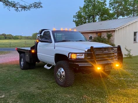 Dodge Flatbed, 2nd Gen Cummins, Welding Trucks, Dodge 3500, Welding Rig, Dodge Diesel, Cummins Trucks, Custom Truck Beds, Flatbed Truck