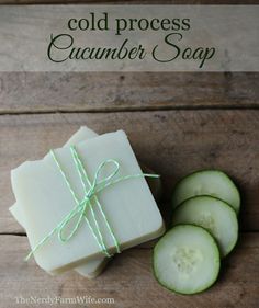 This cold process cucumber soap is a palm-free alternative to my original Cucumber Borage Soap. When creating this recipe, I started with my standard base of skin loving olive oil, plus a generous amount of coconut oil for great lather and hardness. (If you're allergic to coconut, try using babassu oil instead.) I then added some rice bran oil, since I've really been loving it in my soaps lately - it's a nourishing oil, rich in vitamin E, and makes Cucumber Candle, Cucumber Soap, Health Coconut Oil, Savon Diy, Diy Soaps, Săpunuri Handmade, Cold Process Soap Recipes, Soap Making Recipes, Homemade Cosmetics