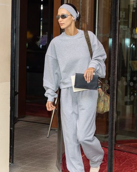 Celebrity Gym Outfit, Cozy Lounge Outfits, Bella Hadid Photos, Isabella Hadid, Hotel In Paris, October 5th, Bella Hadid Outfits, Pilates Princess, Bella Hadid Style