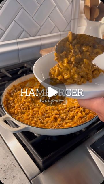 BRITSCOOKIN on Instagram: "Hamburger Helper! #yum #easyrecipes #30minutemeals #onepotmeal" Healthy Hamburger Helper Recipes, Homemade Cheeseburger Hamburger Helper, Hamburger Helper Beef Stroganoff, Hamburger Helper Homemade, Homemade Cheeseburgers, Hamburger Helper Recipes, Noodles Recipes, Pasta Noodle Recipe, Hamburger Helper