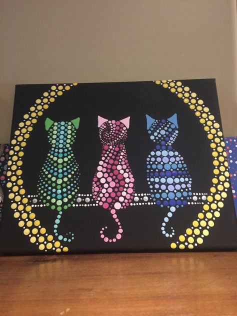 Dot Art Painting Animals, Dot Art Painting Patterns Easy On Canvas, Dot Art Animals, Animal Dot Art, Dot Art Drawing Ideas, Dot Painting Animals, Cat Mandala Art, Acrylic Dot Painting Ideas, Mandala Dot Painting