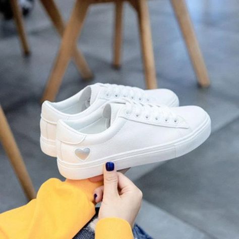 Rings Stacked, Autumn Shoes, Women Casual Flats, Heart Shoes, Fashion Shoes Sneakers, Sport Shoes Women, White Sneakers Women, Casual Sneakers Women, Canvas Shoes Women