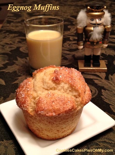 Eggnog Muffins, Eggnog Dessert, Cookie Cake Pie, Eggnog Recipe, Homemade Muffins, Egg Nog, Christmas Breakfast, Cake Mix Cookies, Bread Cake