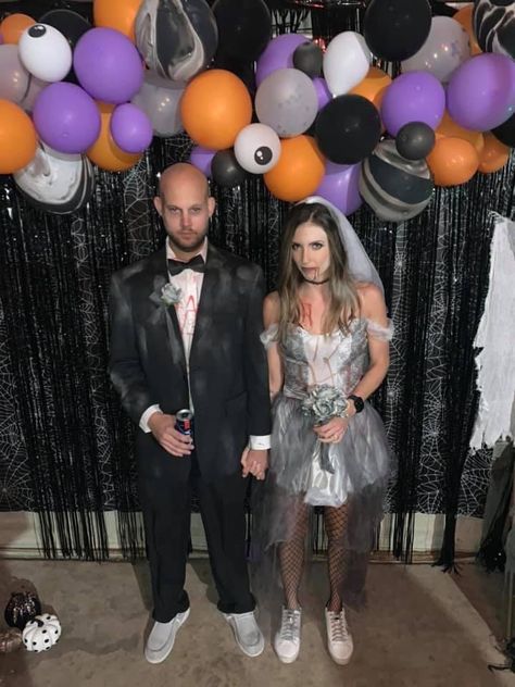 Halloween costumes, dead bride, dead groom Dead Bride And Groom Halloween, Bride And Groom Halloween Costumes, Bride And Groom Halloween, Dead Bride Costume, Farm Halloween, Halloween Bride Costumes, Dead Bride, Halloween 23, Bride Costume