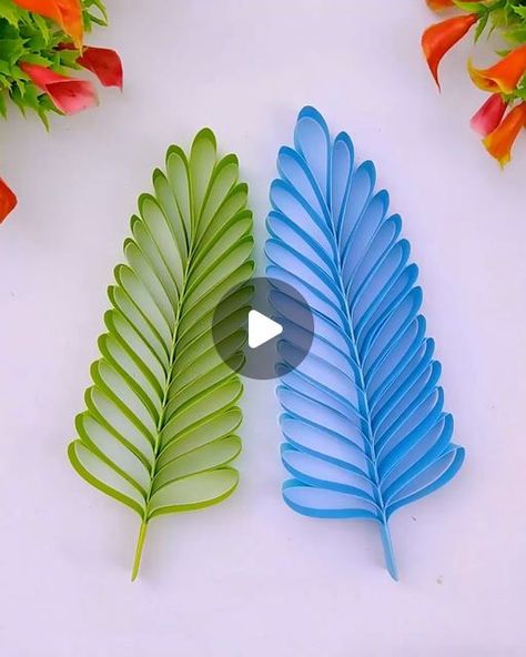 How To Make Leaves With Paper, Paper Leaf Craft, Leaf Paper Craft, Paper Leaf Diy, Origami Leaves, Paper Leaf, Diy Leaves, Paper Leaves, Leaf Crafts