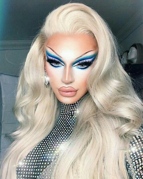 Krystal Versace, Drag Queen Outfits, Drag Make-up, Drag Queen Makeup, Hair Unit, Bold Makeup Looks, Face Art Makeup, Graphic Makeup, Drag Makeup