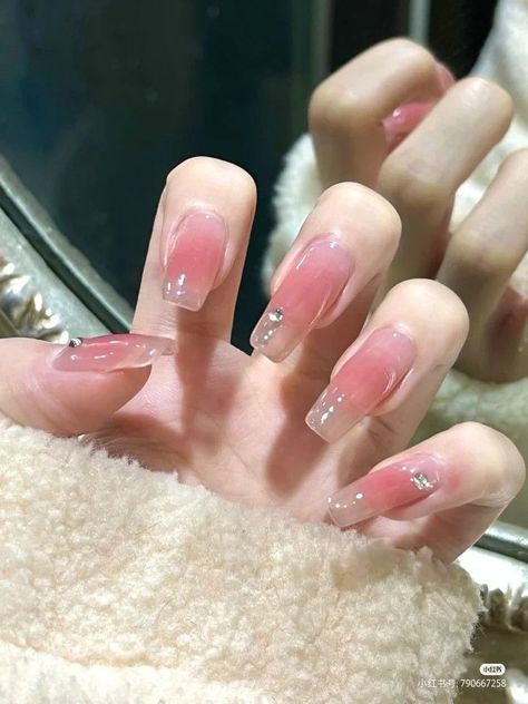 kawaii nails, nails inspiration, nails, cute nails, pretty nails, aesthetic nails, korean nails, chinese nails, cottagecore nails, nails acrylic, nail designs, nail ideas, nails 2022, nail art designs, nail shapes, nails 2022 trends, nails design, nails inspiration pink, nails acrylic coffin Oval Acrylic Nails, Nails Korean, Nails Short Acrylic, Nails Acrylic Coffin, Asian Nails, Acrylic Nails Ideas, Winter Nails Acrylic, Blush Nails, Pretty Gel Nails