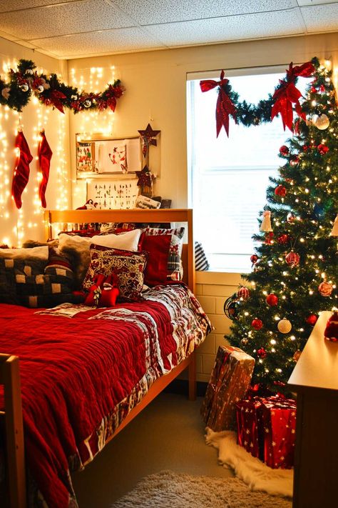 25+ Christmas Decorations Perfect for Dorm Rooms Christmas Light Room Decor, Christmas Decor Dorm Room, Christmas Dorm Room Decor, Friend Group Christmas, Christmas Room Inspiration, Western Christmas Decorations, Christmas Room Ideas, Dorm Christmas, Christmas Dorm