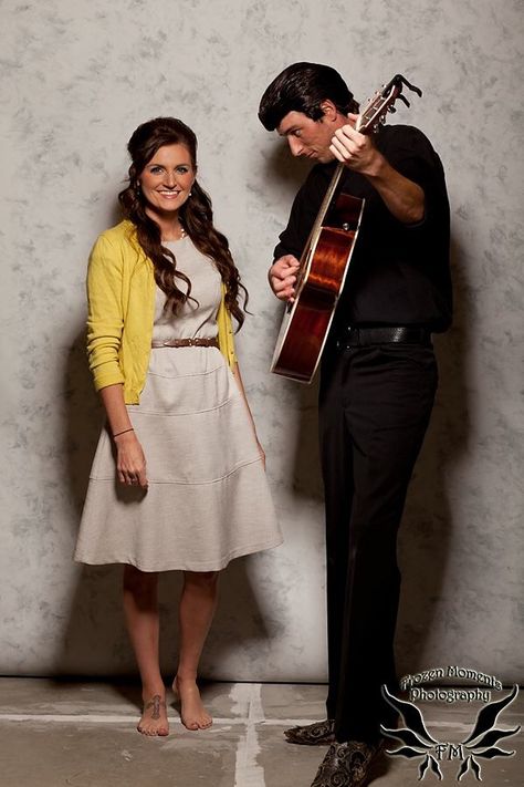 Johnny & June Halloween Costumes Johnny And June Halloween Costume, Country Music Singer Halloween Costumes, Johnny And June Costume, Iconic Duos, 2015 Halloween Costumes, Halloween Costumes Diy Couples, Minion Halloween, Johnny And June, Halloween Couples