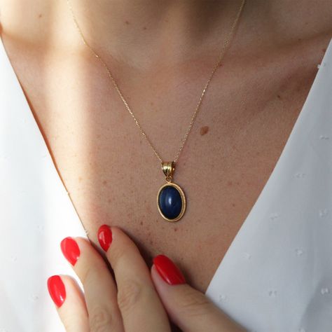 Blue Gem Necklace, Forever Rings, Blue Stone Necklace, Raw Stone Necklace, Lapis Lazuli Necklace, Boho Pendant, Oval Stone, Blue Gems, Raw Stone