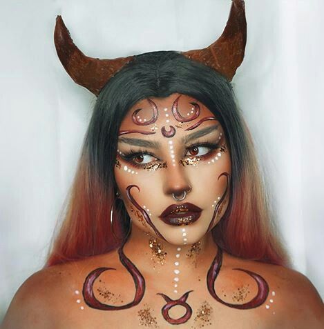 Gem Lashes, Taurus Makeup Look, Zodiac Photography, Makeup Looks Purple, Taurus Goddess, Special Makeup, Zodiac Taurus, Face Art Makeup, Avant Garde Makeup