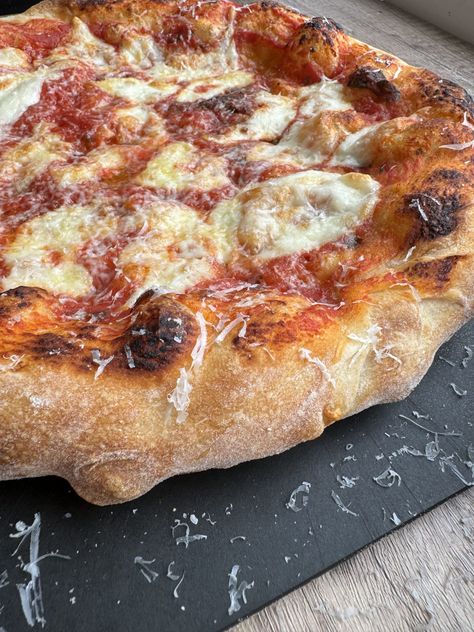 Italian Style Pizza Dough, Napoli Style Pizza Dough, Pizza Dough Napoletana, Neapolitan Style Pizza, Napoletana Pizza Dough Recipe, Napolitano Pizza Dough Recipe, Focaccia Pizza Dough, Neopolitan Pizza Dough, Ooni Pizza Oven Recipes