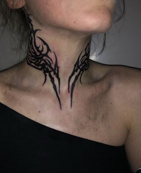 Colored Throat Tattoo, Neck Tattoos Women Front Throat, Front Throat Tattoo Ideas, Throat Tatoos Woman, Neck Tattoo Cybersigil, Alternative Neck Tattoo, Fantasy Tattoo Arm, Sigil Neck Tattoo, Bat Wing Neck Tattoo