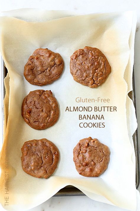 Banana Cookies Healthy, Banana Almond Butter, Banana Cookie Recipe, Banana Oat Cookies, Almond Butter Recipes, Almond Meal Cookies, Harvest Kitchen, Almond Butter Cookies, Almond Flour Cookies