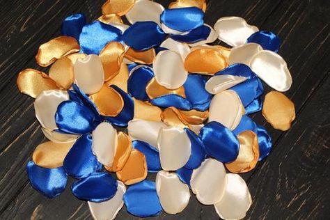 Gold Wedding Aisle, Petals Aisle, Rose Petals For Wedding, Wedding Aisle Runner, Wedding Toss, Flower Girl Petals, Aisle Runner Wedding, Bridal Shower Centerpieces, Royal Blue Wedding