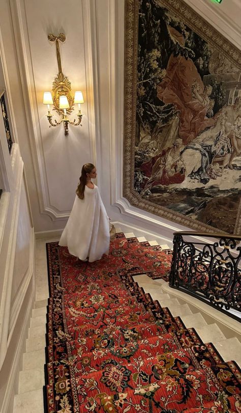 Rosie Hw, Dream Mansion, Fantasy Princess, Rosie Huntington, Paris Aesthetic, Huntington Whiteley, Rosie Huntington Whiteley, Future Lifestyle, High Society