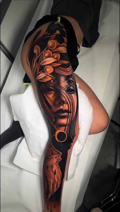 Tattoo Pierna Mujer, Leg Tattoo Placements, Portrait Tattoo Sleeve, Full Leg Tattoos, Neotraditional Tattoo, Realistic Tattoo Sleeve, Galaxy Tattoo, Getting A Tattoo, Realistic Tattoo