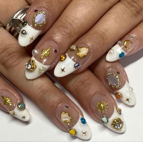 Gawdy Nails, Summer Date Night Outfit, Bridal Nail, Junk Nails, Y2k Beach, Finger Art, Fashion Bella, Beauty Inspo, Gem Nails