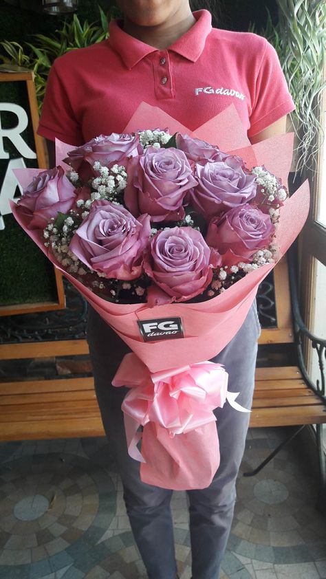 Gifts With Flowers, Ecuadorian Roses, Davao City, Ig Account, Rose Arrangements, Flowers Gifts, Send Flowers, Delivery Gifts, Rose Bouquet